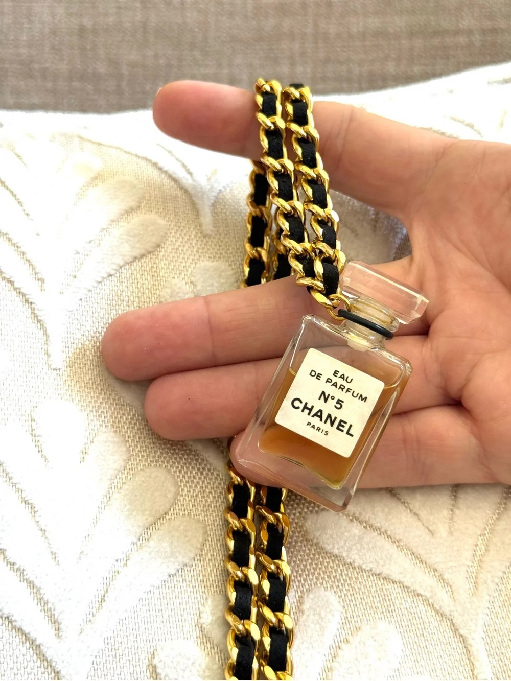 Authentic vintage Chanel No. 5 Perfume Bottle Necklace gold black chain